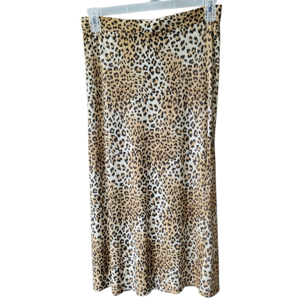 Basic Necessities leopard print pull-on skirt Size M